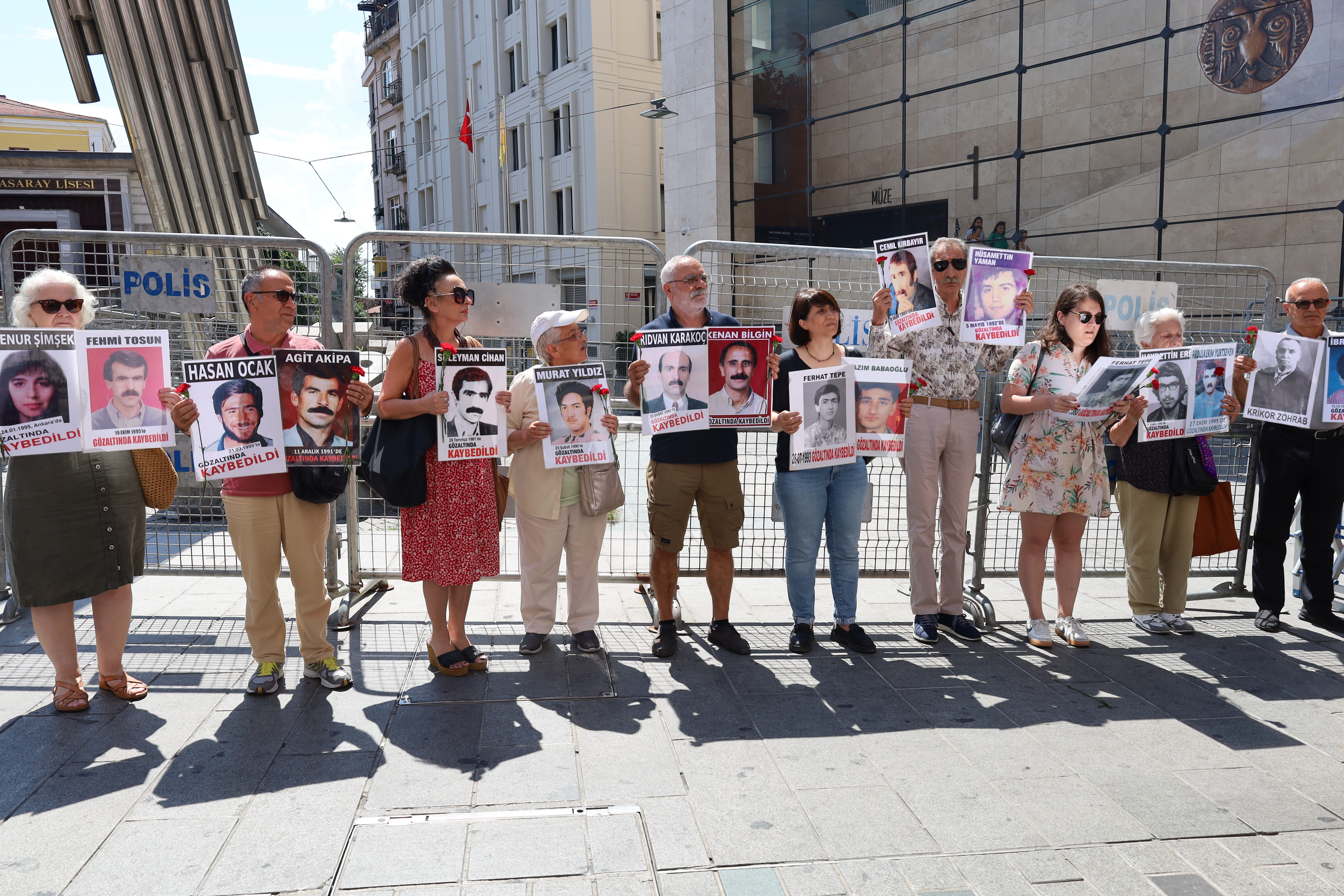 Cumartesi Anneleri Ferhat Tepe'nin faillerini sordu