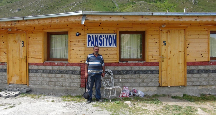 Yeşil Yol’a karşı çıkan işletmecinin pansiyonu kapatıldı