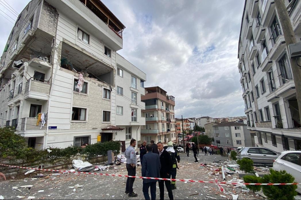 Kocaeli’de patlamanın yaşandığı bina mühürlendi, 59 kişi tahliye edildi