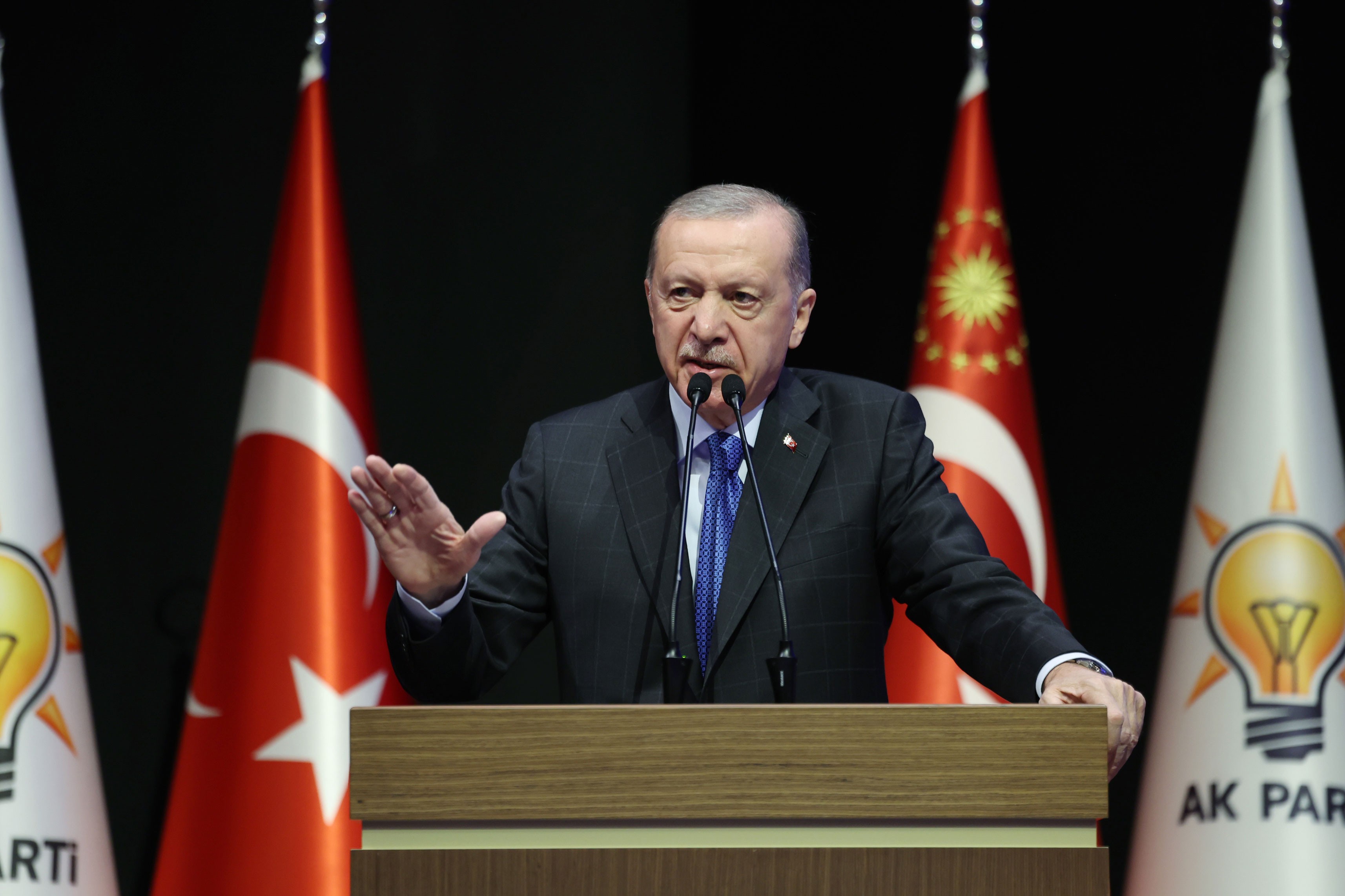 Erdoğan: Tarihi fırsat penceresi kişisel hesaplara kurban edilmemeli