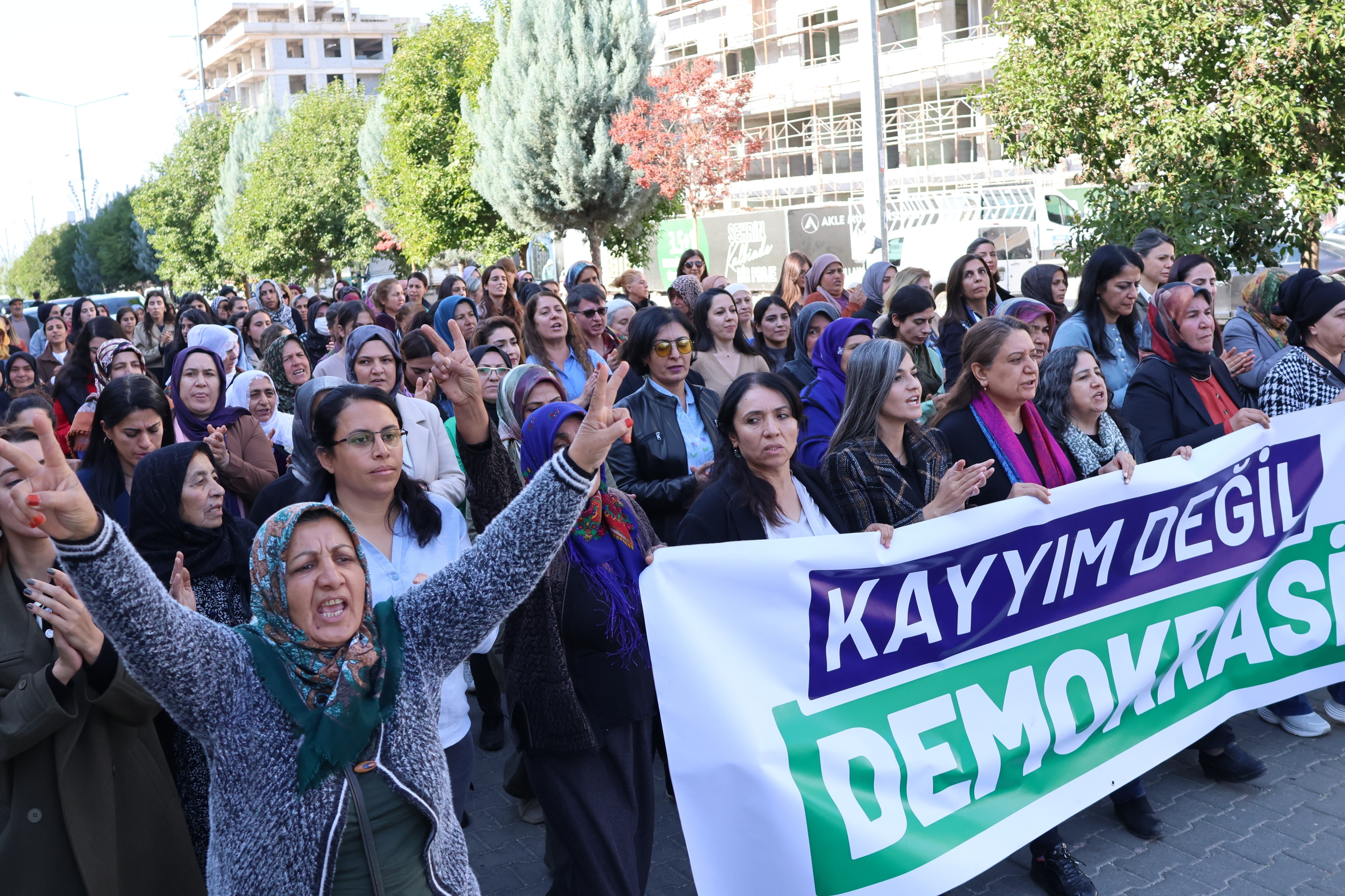 Halkın iradesine vurulan ket: kayyum atamaları 