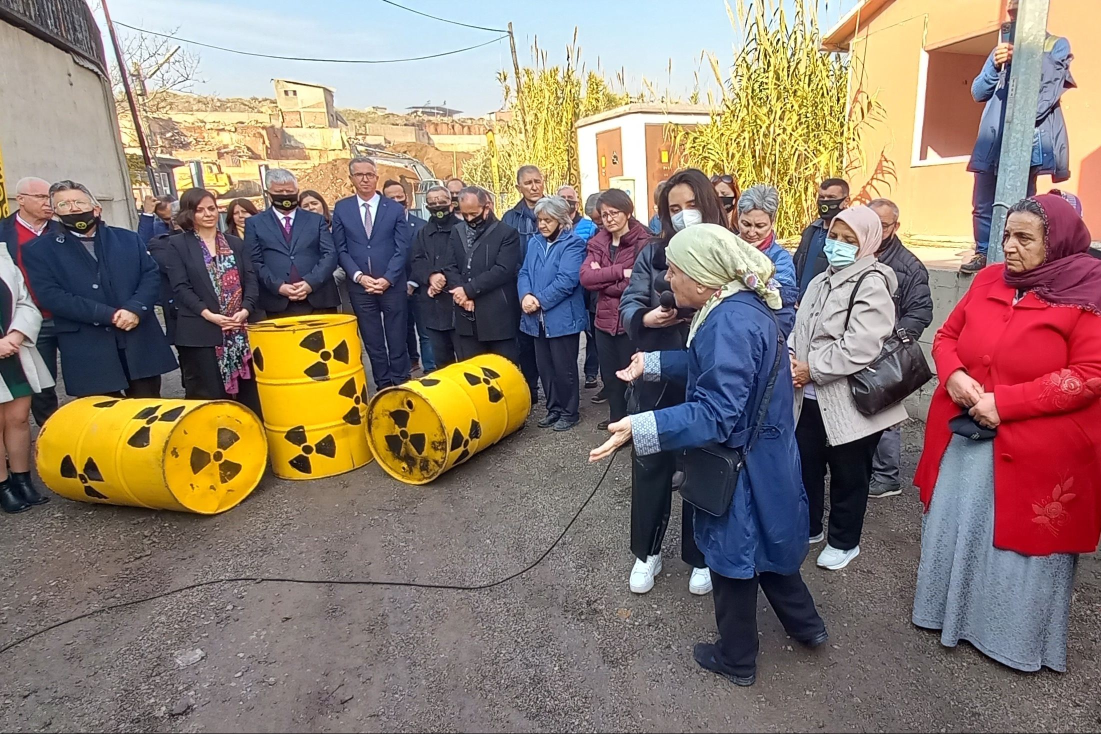 “Türkiye nükleer atıklarla ilgili üzerine düşeni yapmıyor!”