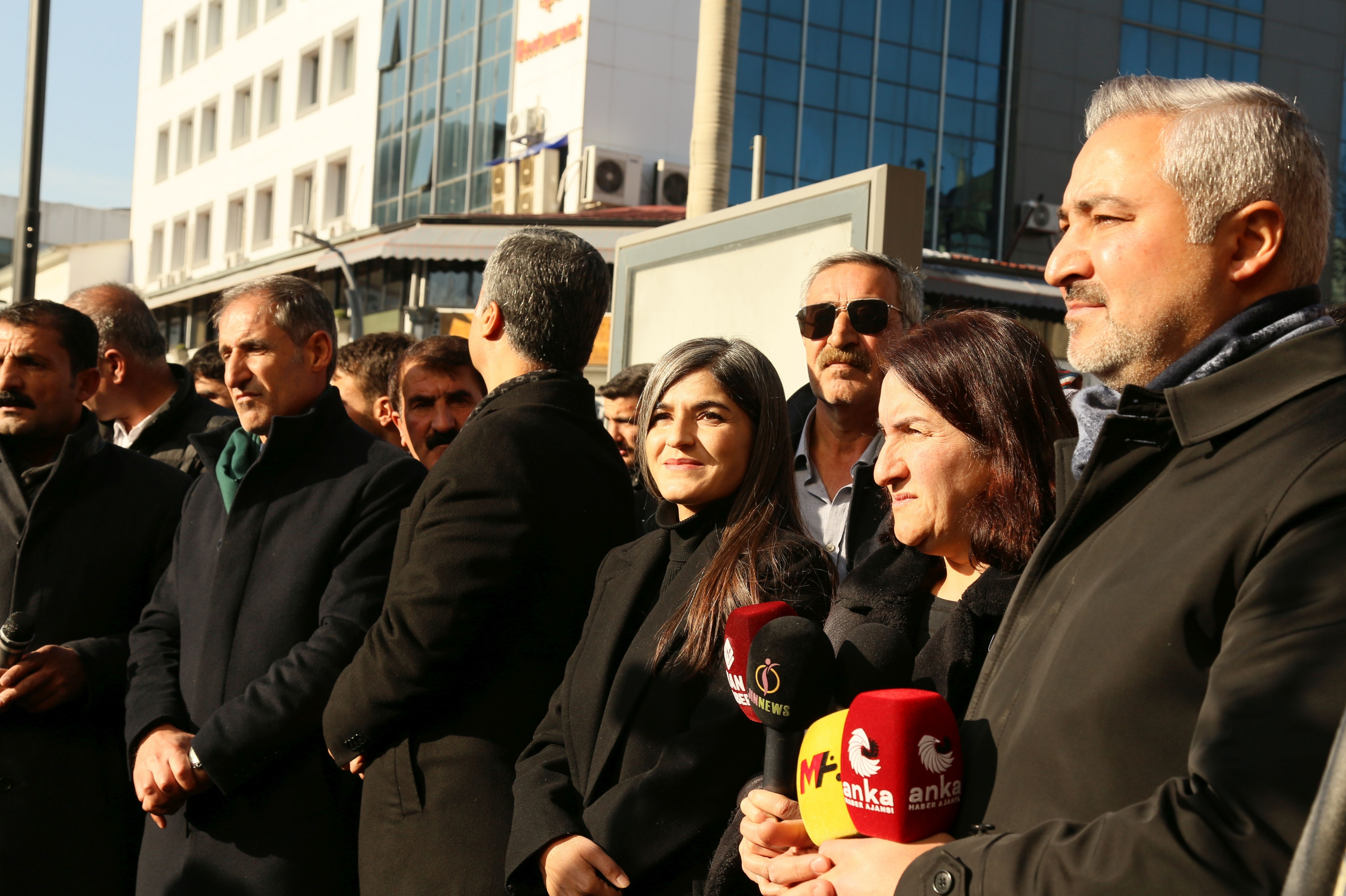 Van'da saldırılar ve Abdullah Zeydan hakkında verilen Yargıtay kararı protesto edildi 