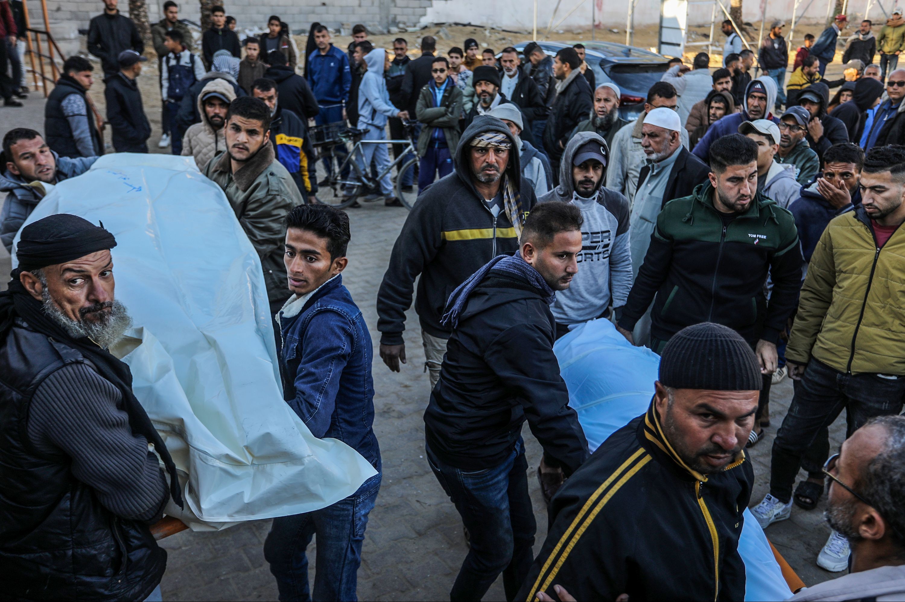 İsrail'in Gazze'ye saldırısı sürüyor: 29 Filistinli yaşamını yitirdi