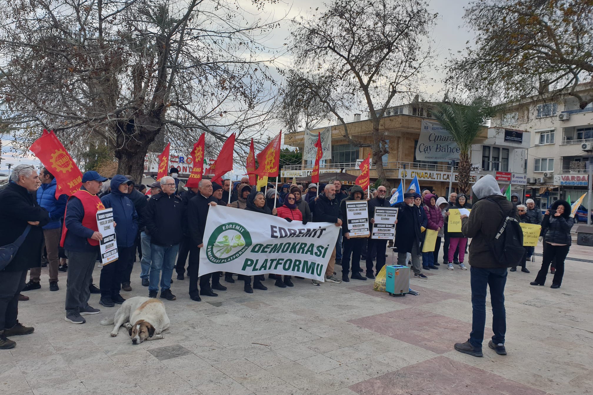 Edremit Demokrasi Platformu: Sefalet ücretini asla kabul etmiyoruz