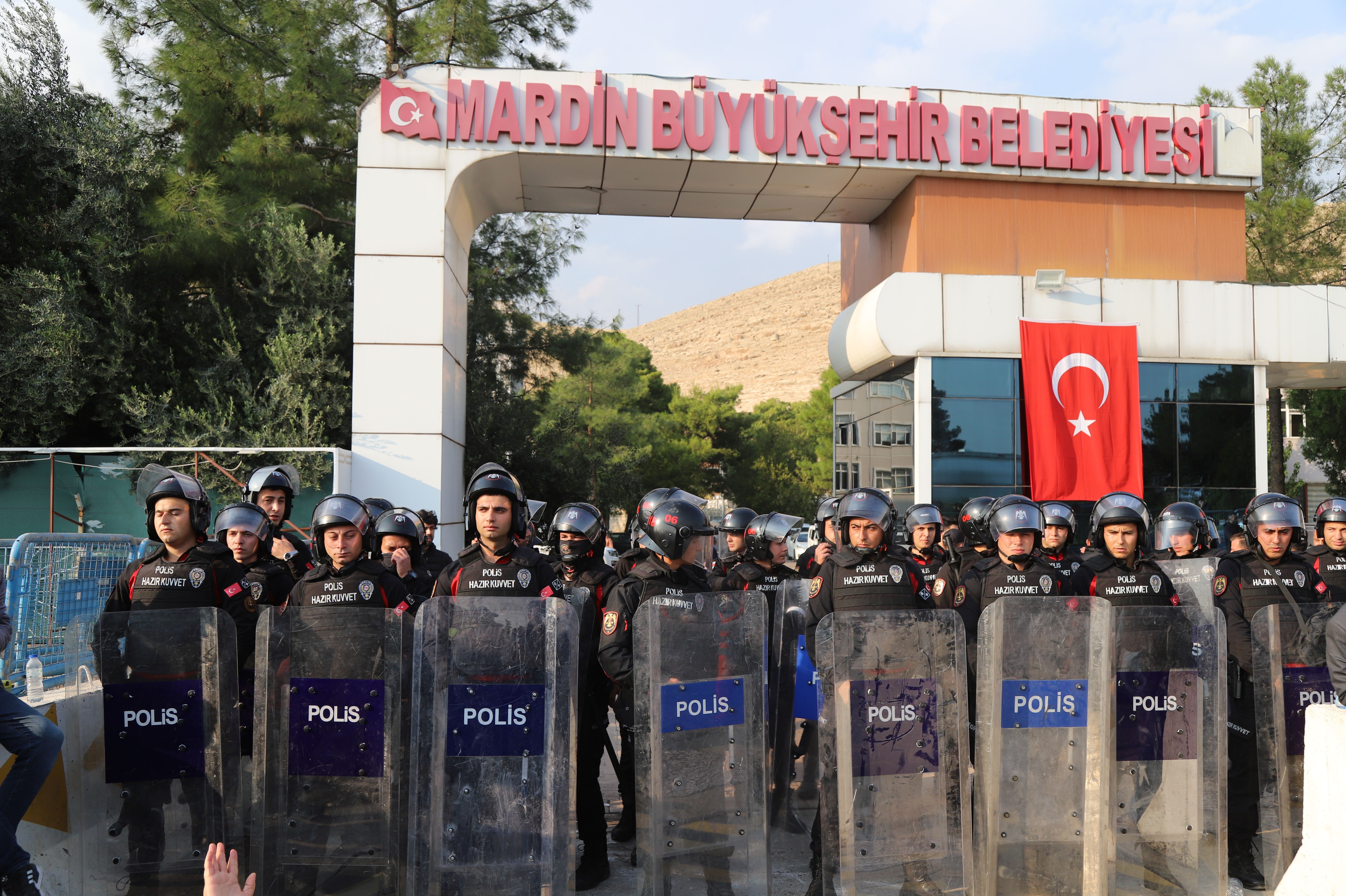 Mardin Barosu kayyım kararını yargıya taşıdı