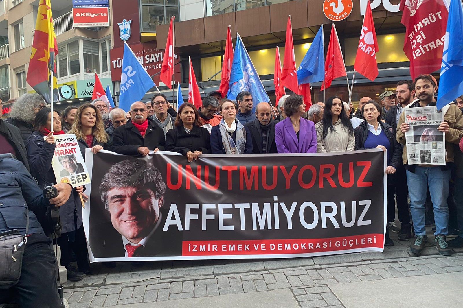 İzmir'de Hrant anıldı