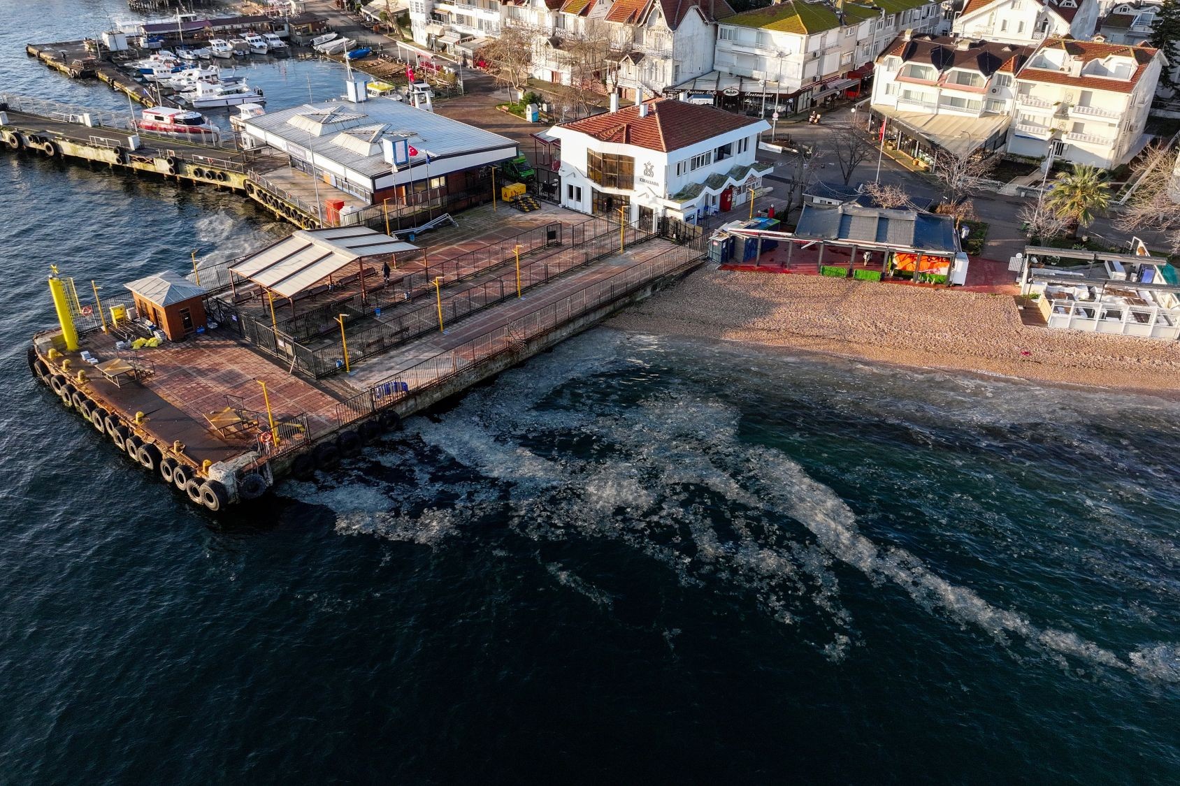 Marmara Denizi'nde müsilaj yeniden görüldü