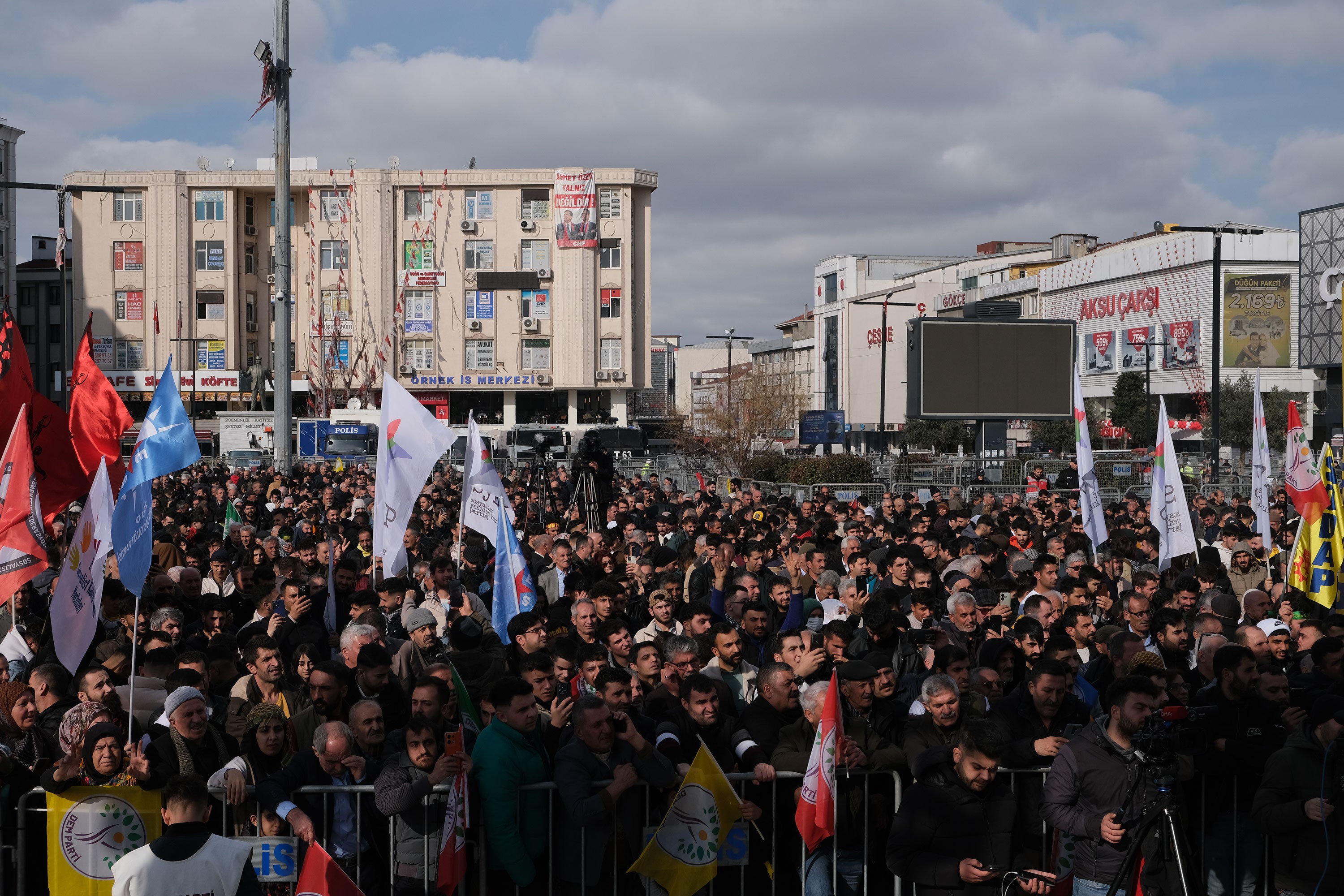 DEM Parti'den İstanbul’da 'Özgürlük için barış' mitingi