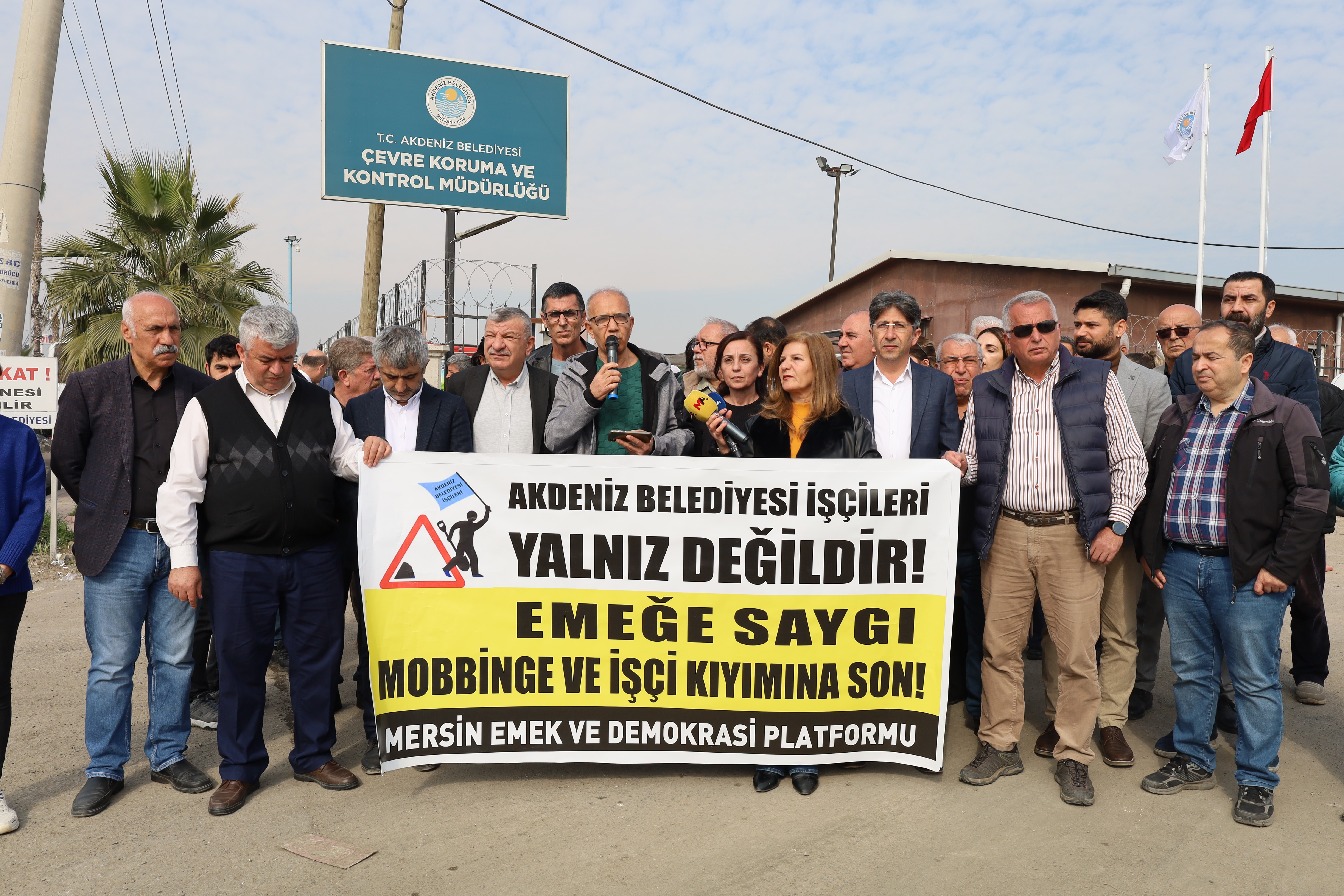 Mersin Emek ve Demokrasi Platformu: Akdeniz'de Belediyesinde 150 işçinin görev yeri değiştirildi