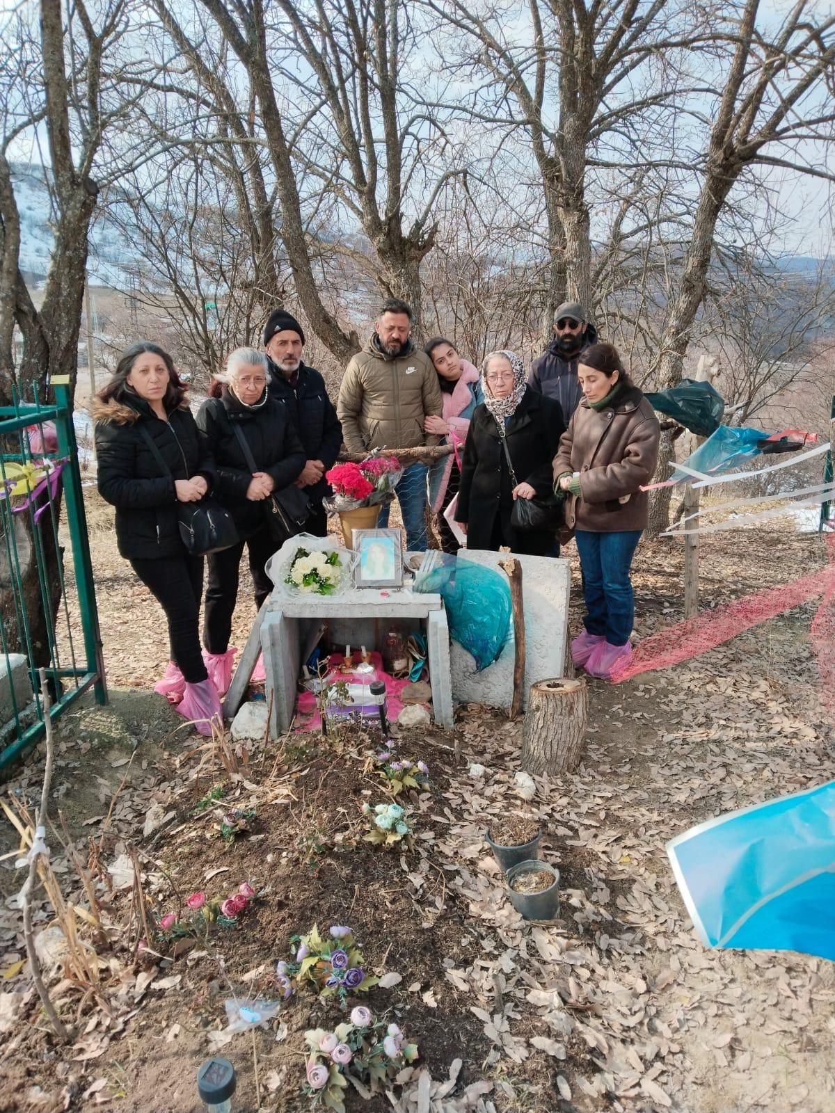 Elazığ Kadın Platformu Burcu Demir katledilmesinin yıldönümünde anıldı