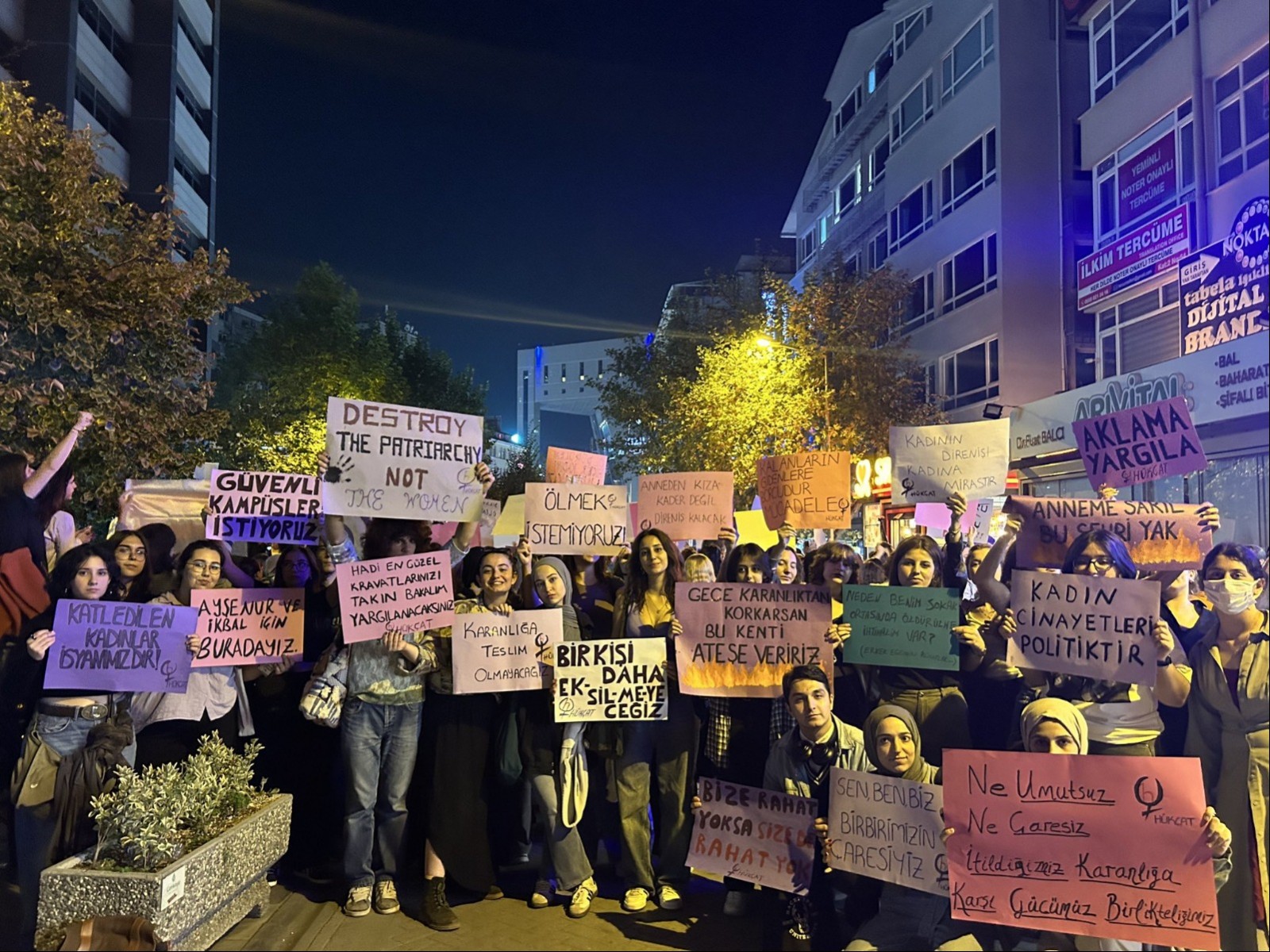 "Baskılar ne kadar artarsa artsın dayanışma eşitlik mücadelesinin temel taşı"