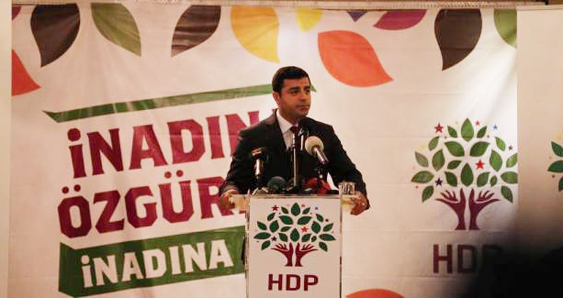 Demirtaş: Vanlılar seni beyaz Torosun arkasına kapatıp, Ankara'ya yollarlar