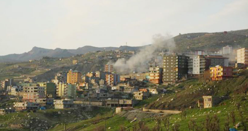 Şırnak’ta mahallelere tank ve obüs atışı yapılıyor