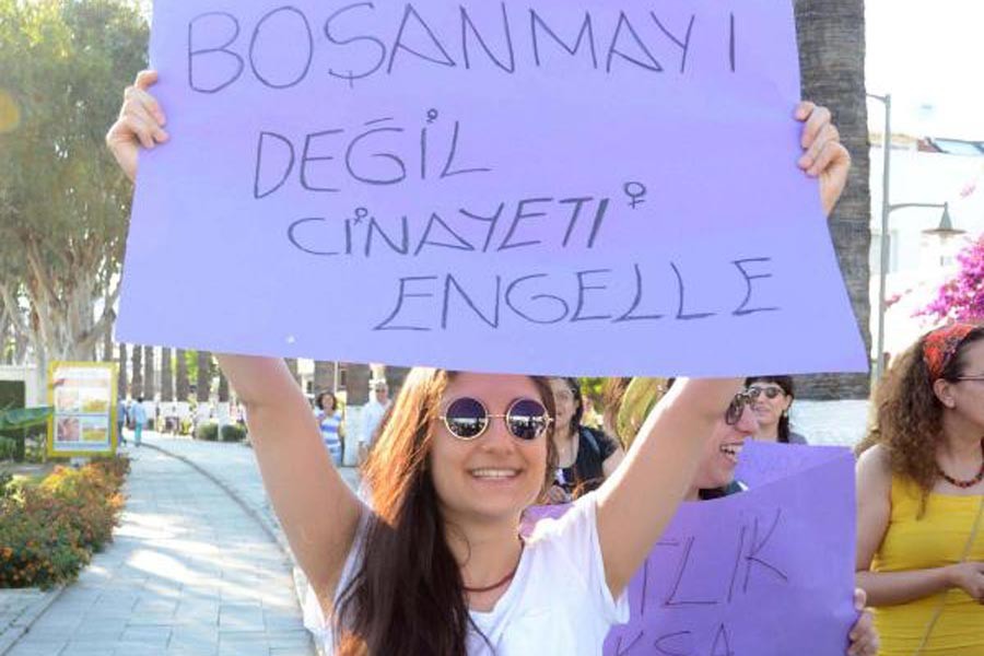 Bodrum'da 'Boşanma Komisyonu Raporu'na tepki 