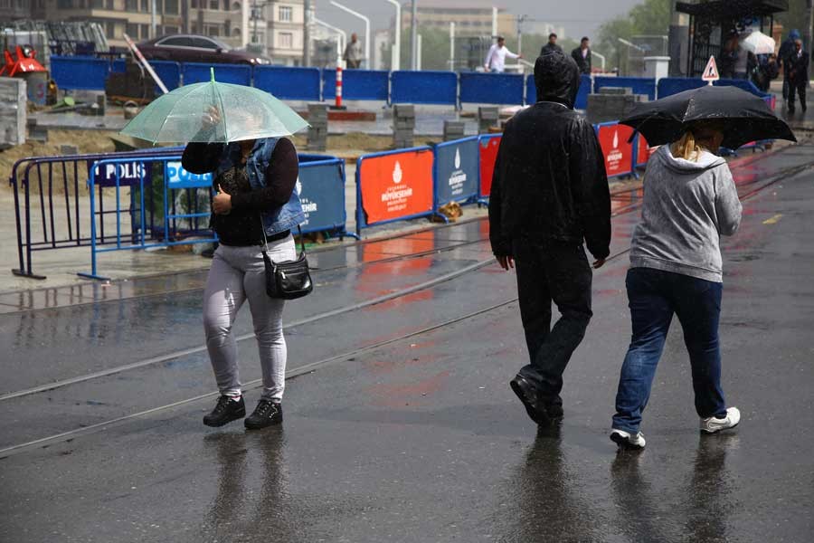 Meteoroloji uyardı: Bu geceden itibaren yağışlı hava geliyor