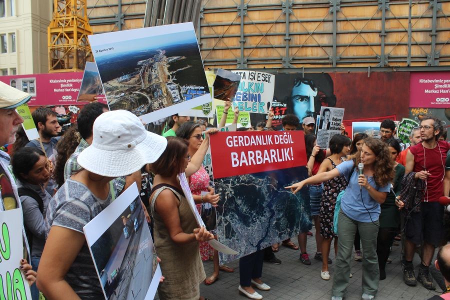 Kuzey Ormanları Savunması: Gerdanlık değil barbarlık!