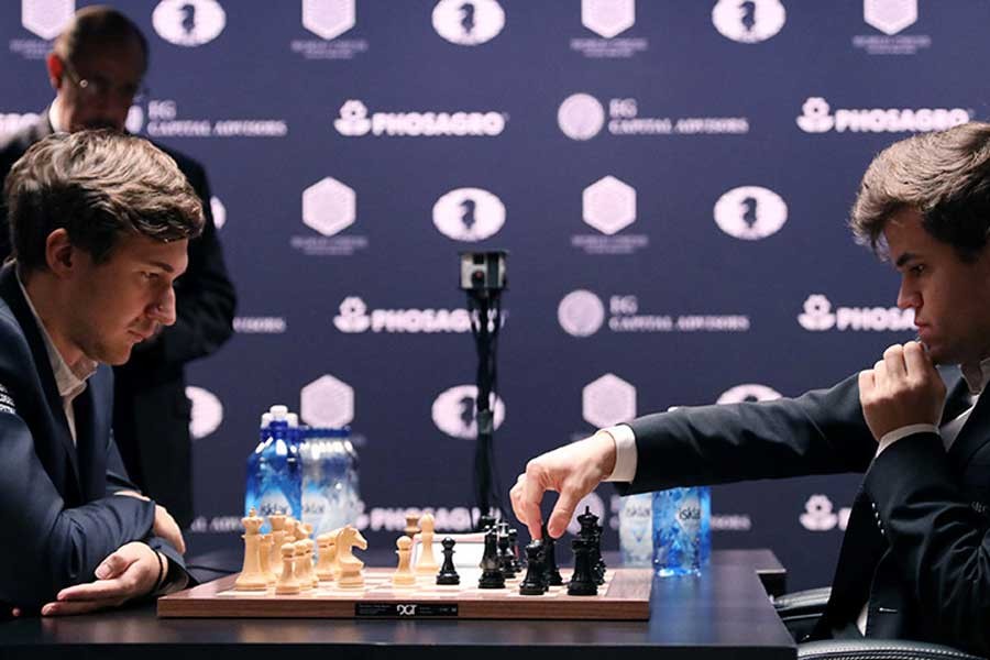 Magnus Carlsen 3. kez dünya satranç şampiyonu