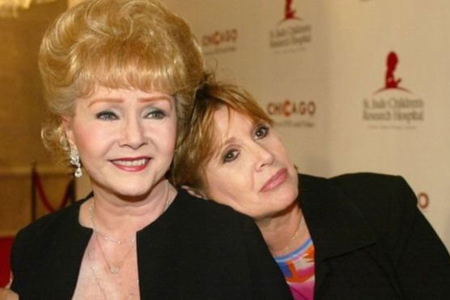 ABD'li aktris Debbie Reynolds kızının ölümüne dayanamadı