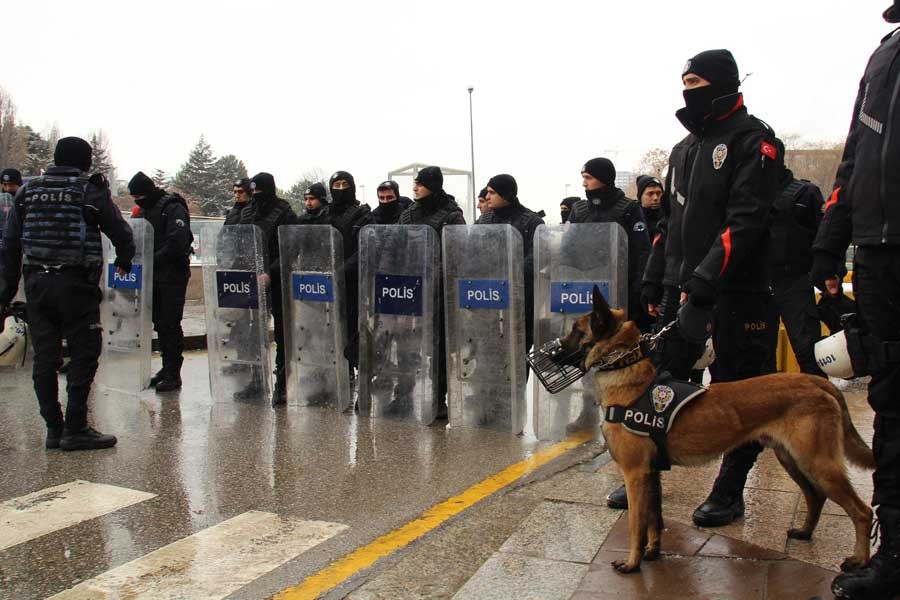 Antep'te eylem ve basın açıklaması yasağı kaldırıldı