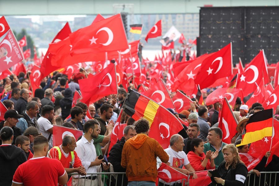 Dr. Burak Çopur: İlişkilerin gerilmesi Erdoğan'ın stratejisi