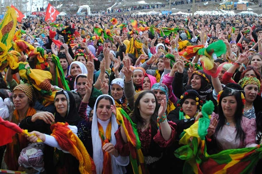 Newroz yasaklarına yurdun dört bir yanından tepki geldi