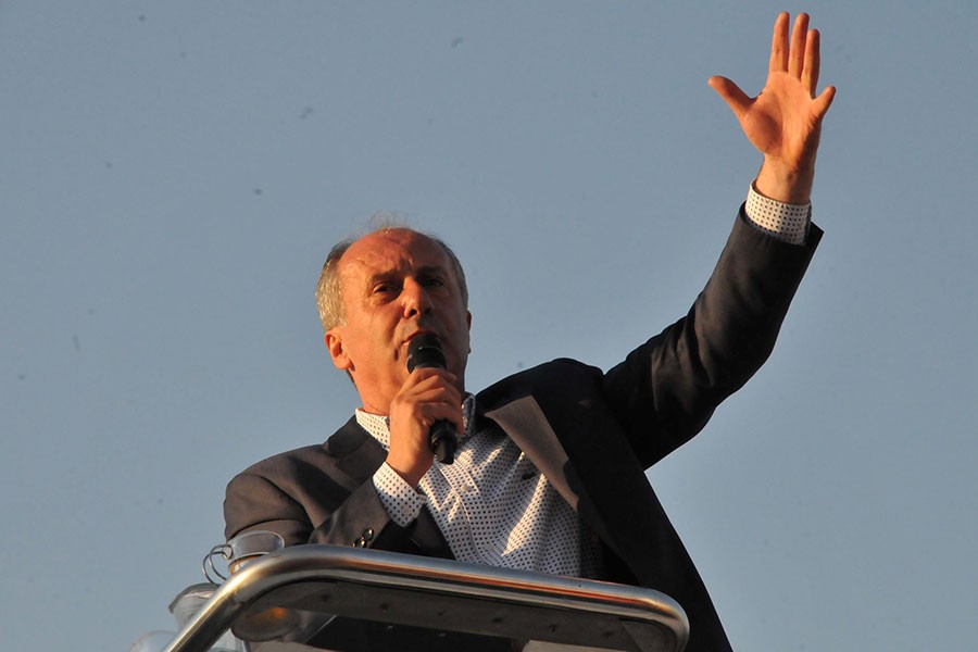 Muharrem İnce CHP Genel Başkanlığına adaylığını açıkladı