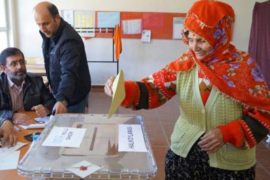 İller ve ilçeler bazında hayır en çok Dersim'de çıktı