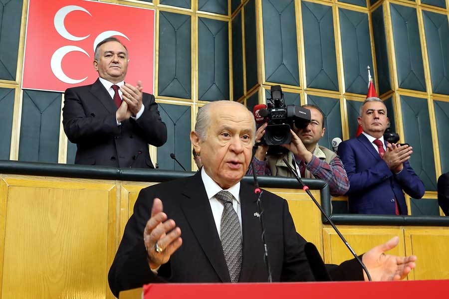 Bahçeli, 2015: Çağlayan’ın rüşvet aldığı kanaatindeyiz