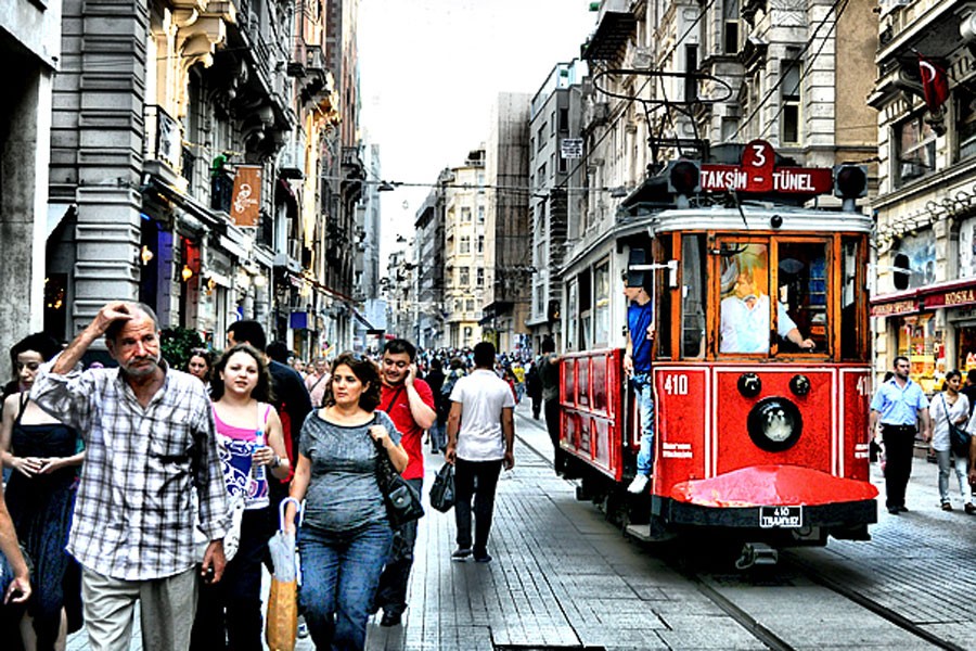 Günden güne Beyoğlu