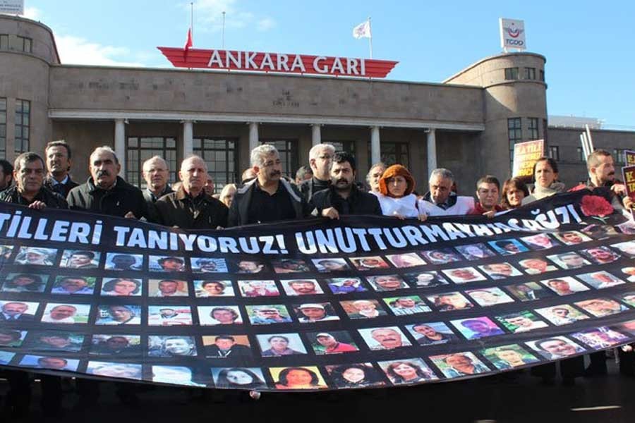 'Tüm engelleri müvekkillerimizle birlikte aşıyoruz'