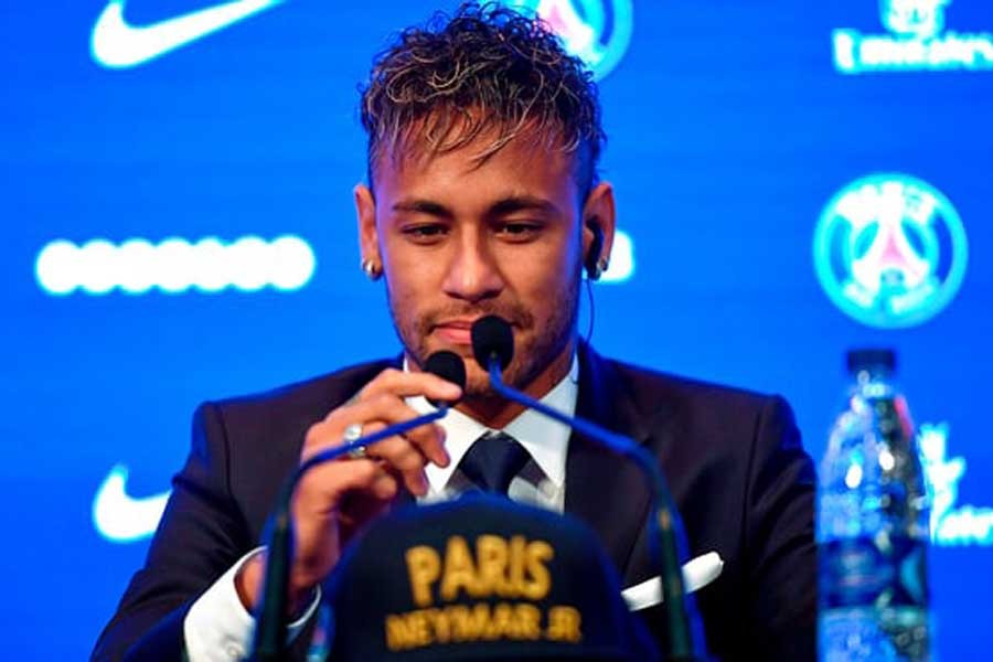 Neymar: PSG ile tarih yazmak istiyorum