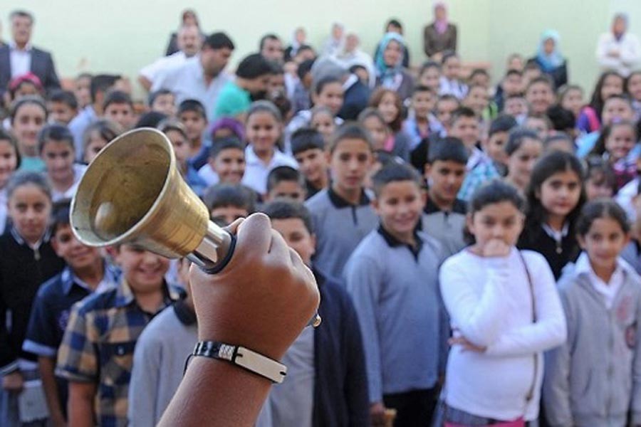 Okullar OHAL ve çatışmalar gölgesinde açılıyor