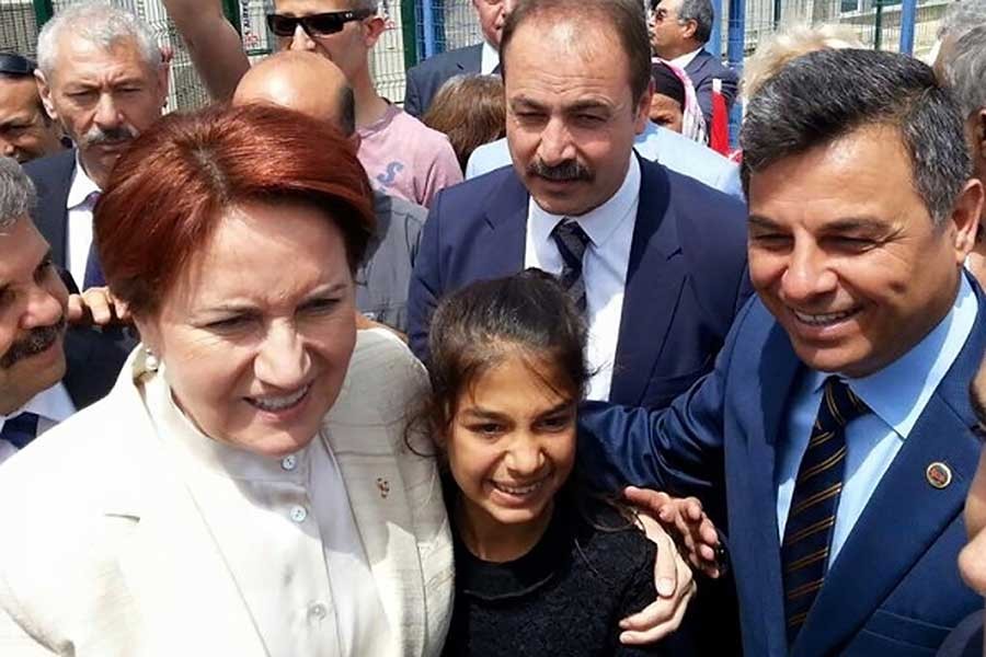 MHP'li Anamur Belediye başkanı istifa edip İyi Partiye geçti