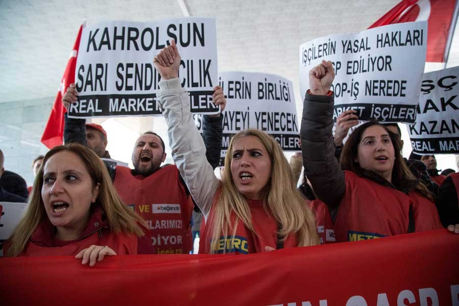 Real işçileri alacaklılar toplantısına müdahil oldu