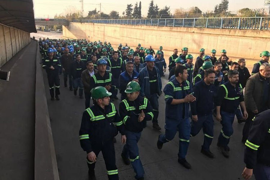 MMK Metalurji işçileri MESS dayatmalarına karşı eylem yaptı